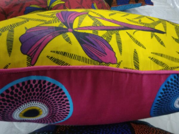 Shwe Shwe Cushions - Image 5